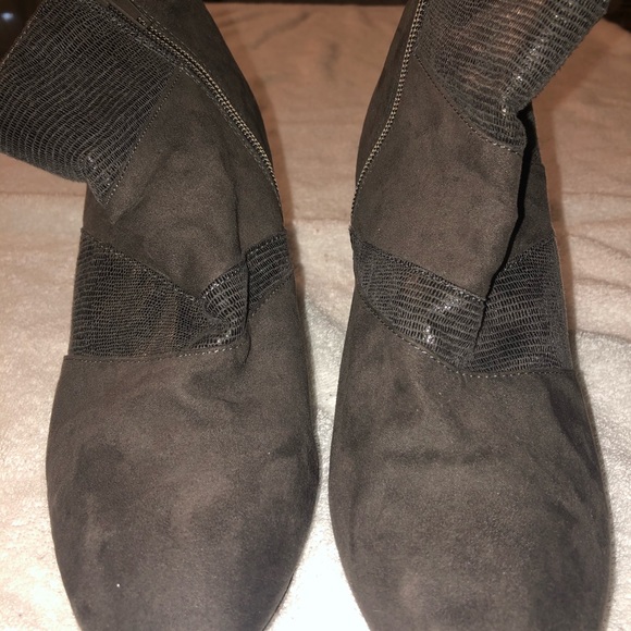 Booties - Picture 2 of 7